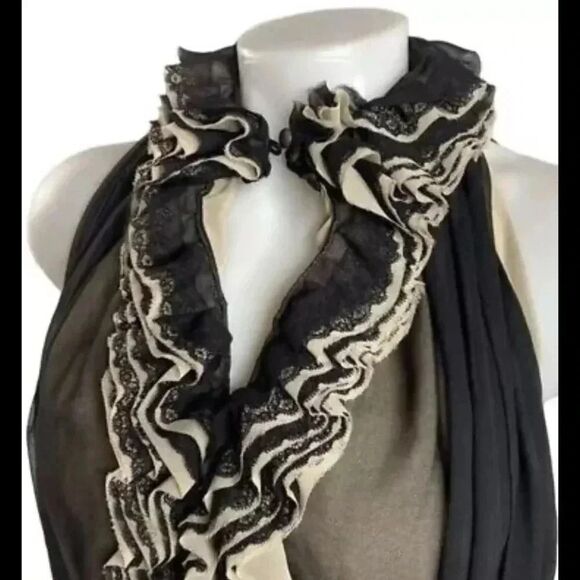 Neiman Robert Rodriguez Ruffled Top For Target Size M - Picture 2 of 8